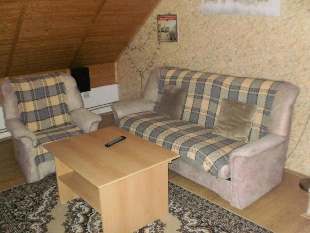 Privat Buk 100 Lägenhet Jindřichŭv Hradec Exteriör bild